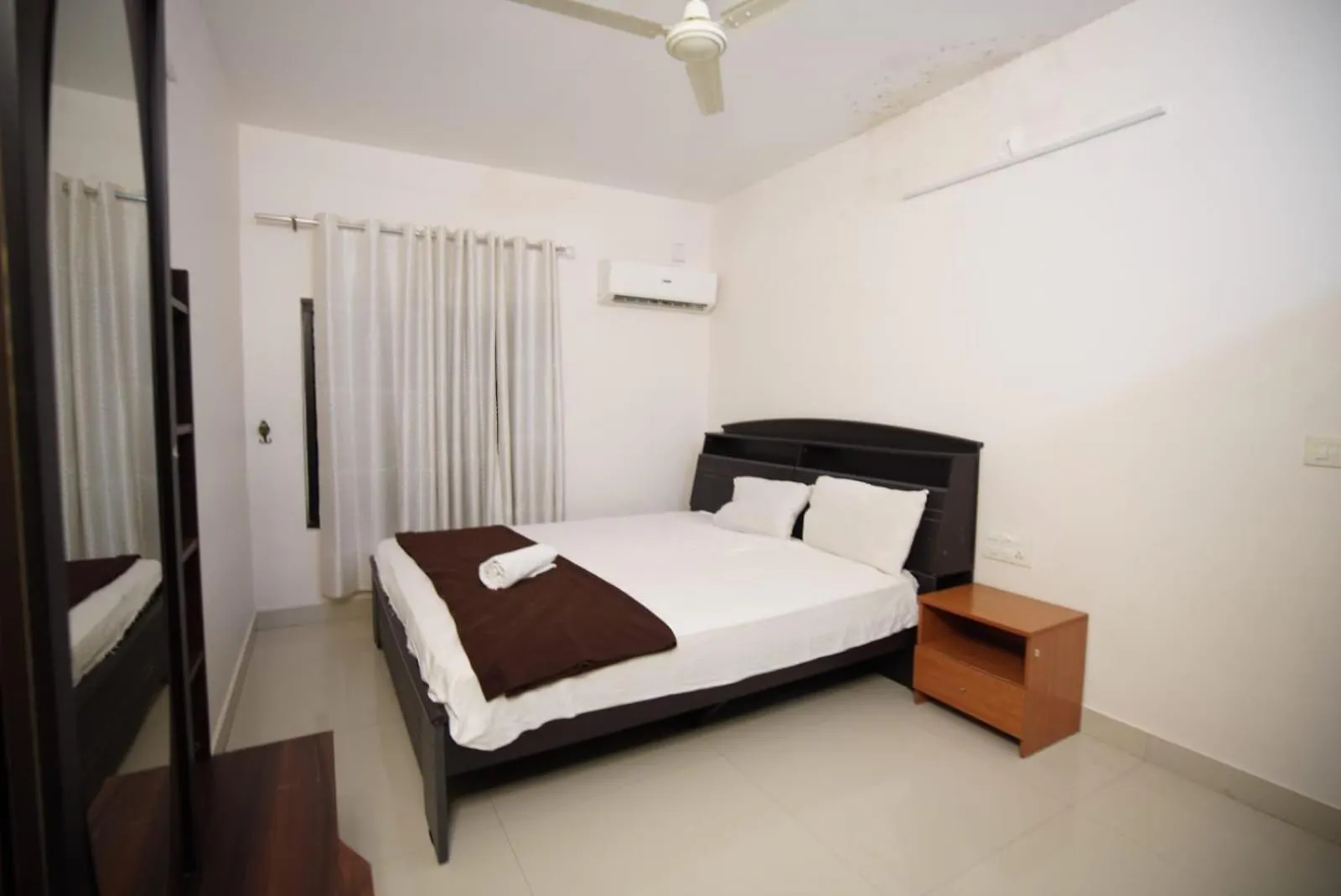 Luxury Room In A Homestay Kalpatta